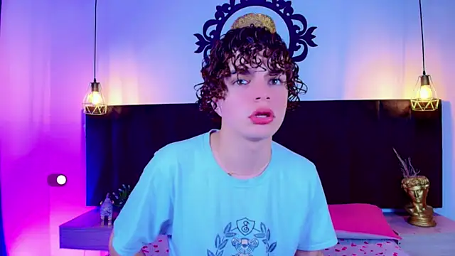 Skyee angel online show from 01.11.26