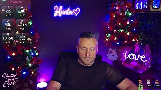 Snapshot of Hunter_Fl chatting on 12.17.25 Hunter Fl online show from 12.17.25