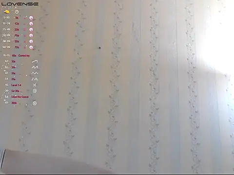 LustfulSarah online show from 10.30.25