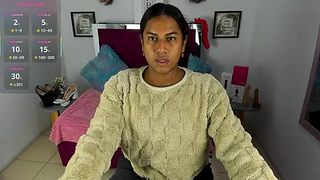 Samantha  F W online show from 01.06.26