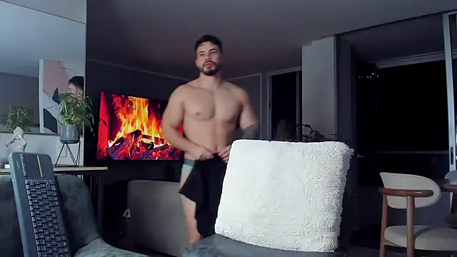 Valenthino Salvatore online show from 04.19.26