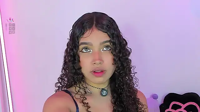 EloiseSweetxx online show from 04.01.26