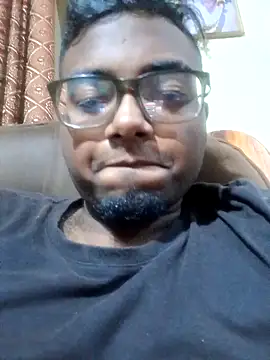 Snapshot of lovedbo chatting on 03.26.26 lovedbo online show from 03.26.26