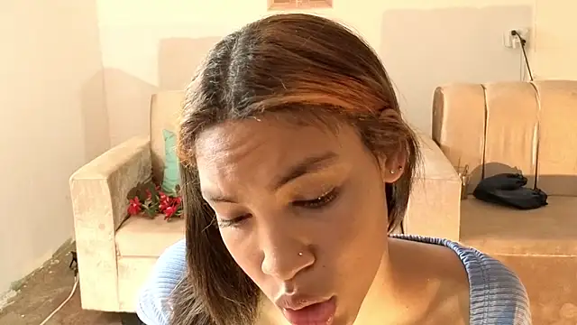 ginebra n yan online show from 12.17.25