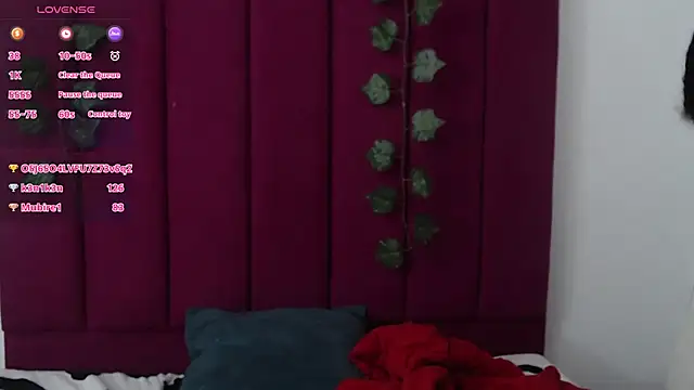 Tinyy Star online show from 12.03.25