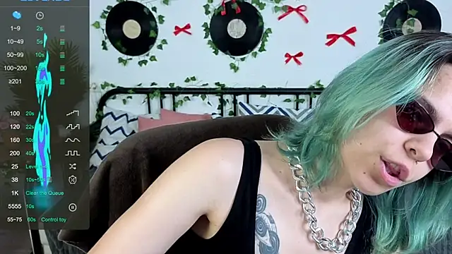 LiraBelle online show from 07.20.26