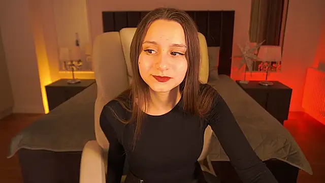 TinyNatalie online show from 02.07.26