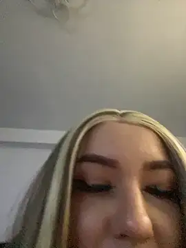 JasminInk online show from 12.04.25