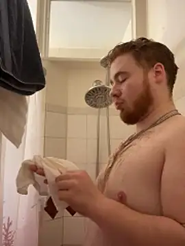 Snapshot of pastorroy chatting on 12.05.25 pastorroy online show from 12.05.25