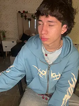 kaelwolf tay online show from 04.05.26