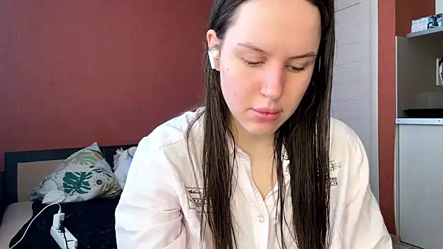 SanoraVillnave online show from 02.17.26