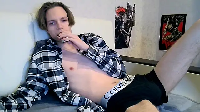 xWannalove online show from 11.29.25