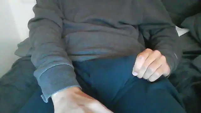 latinman7944 online show from 02.18.26