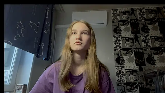 helgicuteness online show from 12.17.25