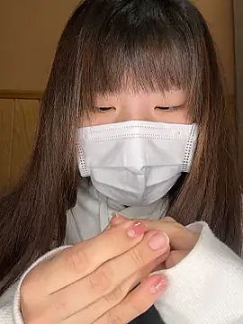  NATSUMI online show from 12.15.25