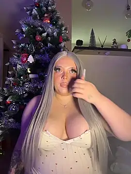 LaylaCupidd online show from 12.21.25