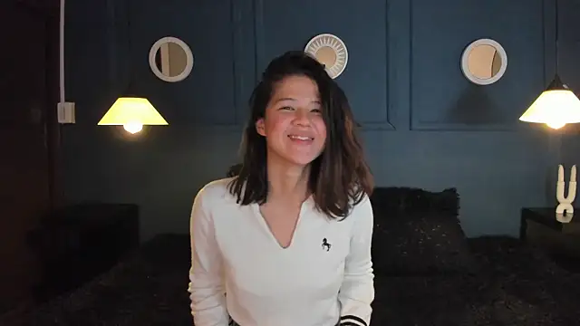 Snapshot of Skyy_bloom chatting on 03.04.26 Skyy bloom online show from 03.04.26