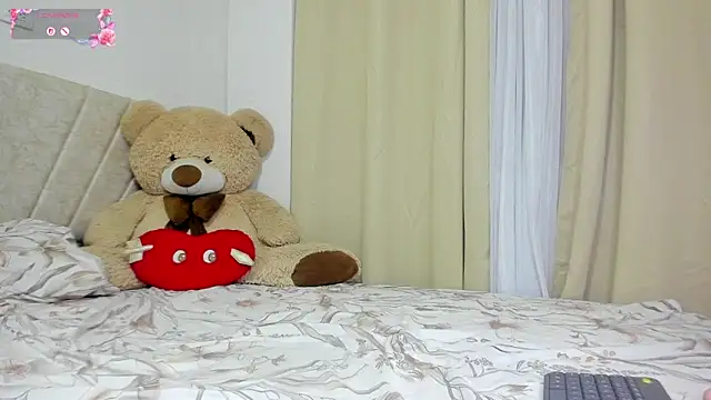 lia sweetty online show from 04.04.26