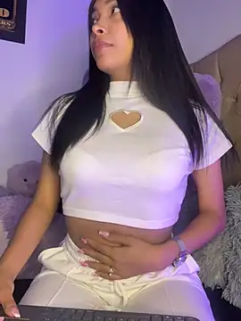 KarolRojas 22 online show from 02.05.26