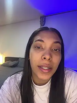 Snapshot of KarolRojas_22 chatting on 05.09.26 KarolRojas 22 online show from 05.09.26