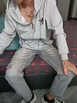 micai fengbei online show from 11.26.25