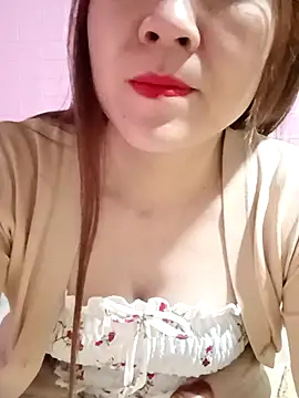 Lily-ross22 online show from 12.18.25