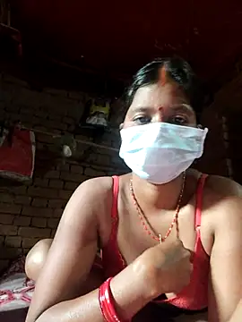 Curvy Vamikaa online show from 12.15.25