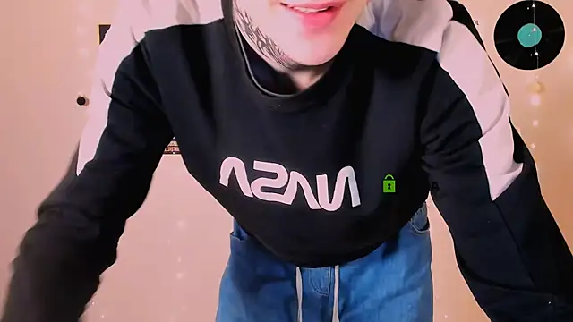 Snapshot of drew_soft_ chatting on 12.20.25 drew soft online show from 12.20.25