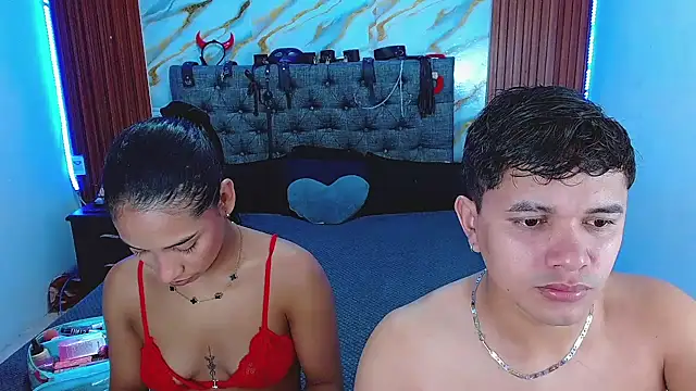 Snapshot of Meryandcris chatting on 02.17.26 Meryandcris online show from 02.17.26