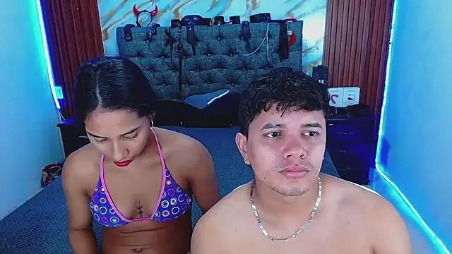 Snapshot of Meryandcris chatting on 02.20.26 Meryandcris online show from 02.20.26