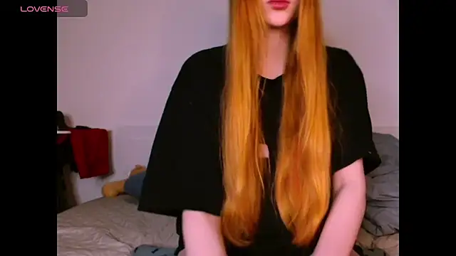 Snapshot of _Milana_Sparkl75_ chatting on 02.01.26 Milana Sparkl75 online show from 02.01.26