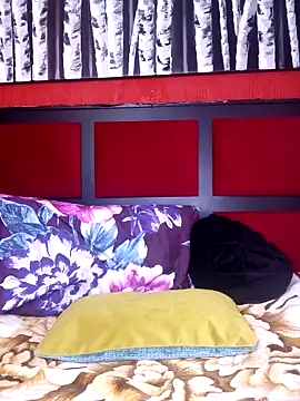 Snapshot of SavageHoney chatting on 02.25.26 SavageHoney online show from 02.25.26