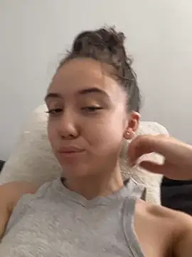 Snapshot of CristinaSw chatting on 05.29.26 CristinaSw online show from 05.29.26