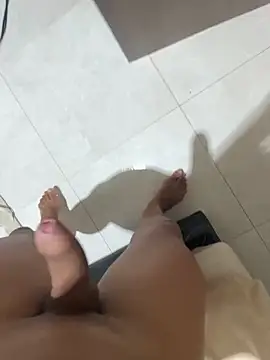 Snapshot of soubi777 chatting on 12.16.25 soubi777 online show from 12.16.25