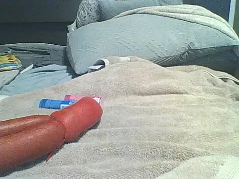 Snapshot of xxxenzo1 chatting on 11.01.25 xxxenzo1 online show from 11.01.25