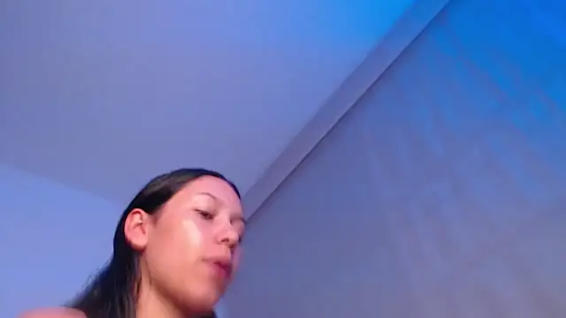 Noah and kim69 online show from 12.20.25