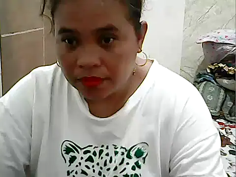 cutechubby online show from 12.19.25