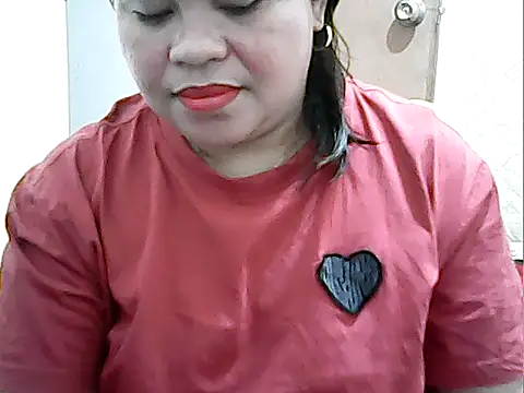 Snapshot of cutechubby chatting on 02.09.26 cutechubby online show from 02.09.26