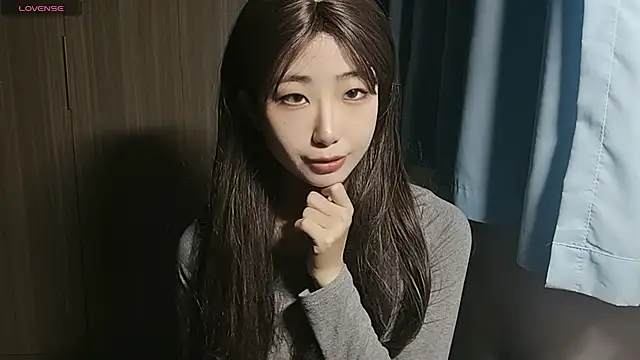 Yyoo-99 online show from 12.01.25