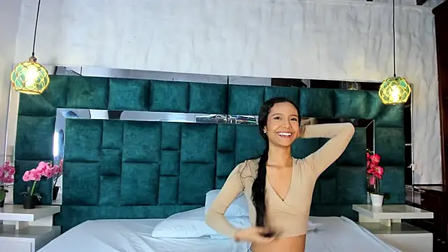 Snapshot of _bonnyandclyde chatting on 02.03.26 bonnyandclyde online show from 02.03.26