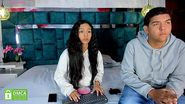 Snapshot of _bonnyandclyde chatting on 02.19.26 bonnyandclyde online show from 02.19.26