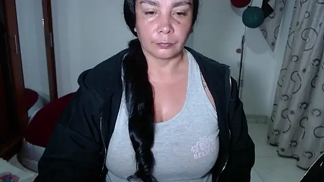 vivian-milf online show from 02.23.26