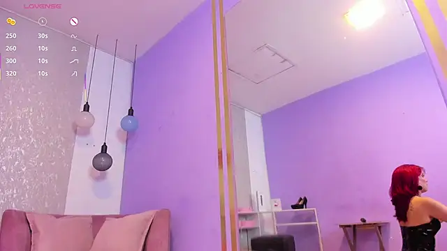 LolyYunno online show from 02.09.26