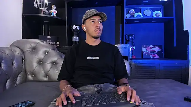 Brand Collins online show from 02.17.26