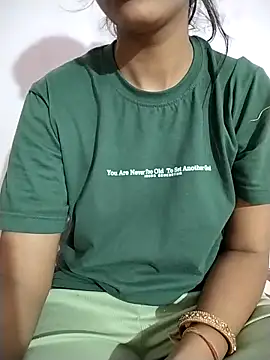 RASHMI SHARMA9 online show from 04.09.26