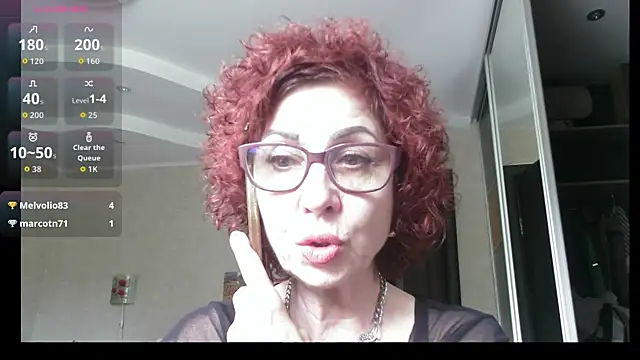 Snapshot of Kelly_Flurr chatting on 06.15.26 Kelly Flurr online show from 06.15.26