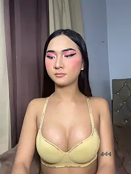 Diannellove online show from 04.02.26