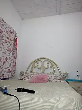 Im Kloe online show from 11.28.25