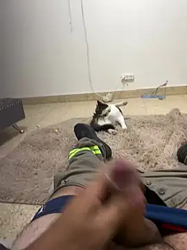 Snapshot of MatiG2323 chatting on 04.10.26 MatiG2323 online show from 04.10.26