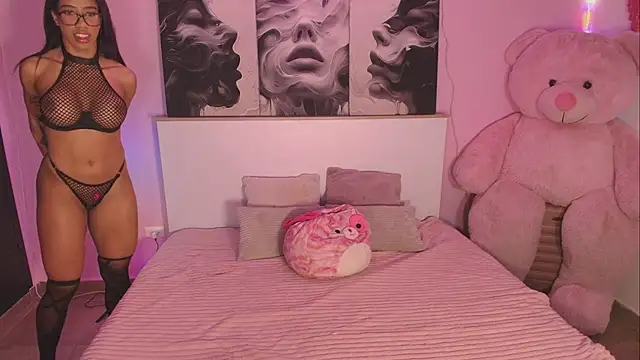 Snapshot of LindseyCoxx chatting on 01.09.26 LindseyCoxx online show from 01.09.26